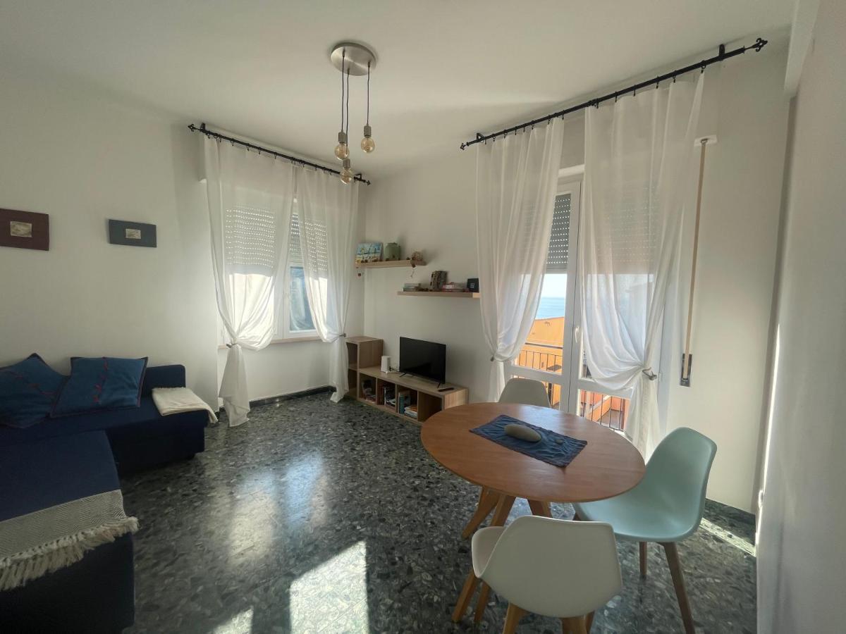 2-Bedroom Sunny Sea View With Balcony, La Casa Di Christine Monterosso al Mare Exterior foto